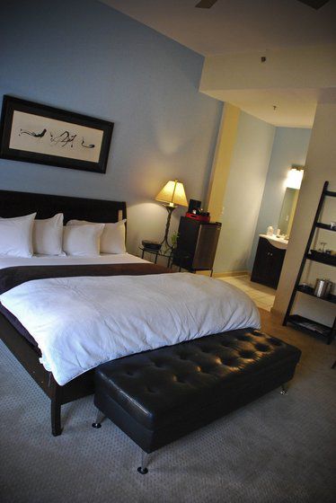 The Jet Hotel Denver Room photo